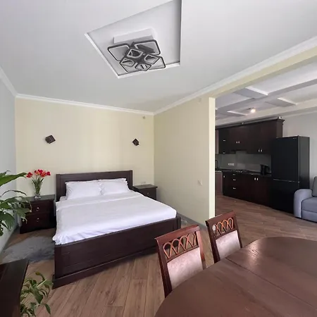 Osapart Perfect Apartment In A Complex Great Britain 利沃夫 外观 照片