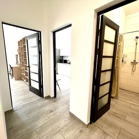 Osapart Perfect Apartment In A Complex Great Britain 利沃夫 外观 照片